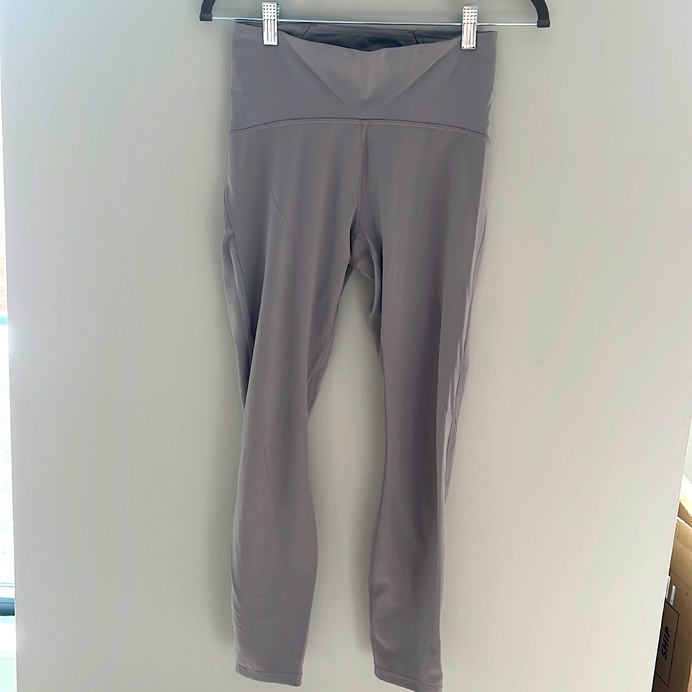 lululemon Cropped Leggings with Mesh Detail- Dark Chrome- Size 6